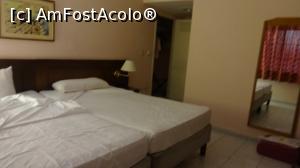 [P02] camera din hotelul Vendado » foto by grecudoina
 - 
<span class="allrVoted glyphicon glyphicon-heart hidden" id="av1081727"></span>
<a class="m-l-10 hidden" id="sv1081727" onclick="voting_Foto_DelVot(,1081727,25298)" role="button">șterge vot <span class="glyphicon glyphicon-remove"></span></a>
<a id="v91081727" class=" c-red"  onclick="voting_Foto_SetVot(1081727)" role="button"><span class="glyphicon glyphicon-heart-empty"></span> <b>LIKE</b> = Votează poza</a> <img class="hidden"  id="f1081727W9" src="/imagini/loader.gif" border="0" /><span class="AjErrMes hidden" id="e1081727ErM"></span>