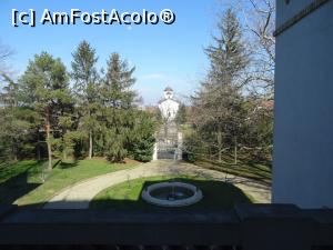 [P04] Vedere din balconul conacului către biserica ctitorită de familia Hagianoff. » foto by tata123 🔱
 - 
<span class="allrVoted glyphicon glyphicon-heart hidden" id="av1222945"></span>
<a class="m-l-10 hidden" id="sv1222945" onclick="voting_Foto_DelVot(,1222945,25338)" role="button">șterge vot <span class="glyphicon glyphicon-remove"></span></a>
<a id="v91222945" class=" c-red"  onclick="voting_Foto_SetVot(1222945)" role="button"><span class="glyphicon glyphicon-heart-empty"></span> <b>LIKE</b> = Votează poza</a> <img class="hidden"  id="f1222945W9" src="/imagini/loader.gif" border="0" /><span class="AjErrMes hidden" id="e1222945ErM"></span>