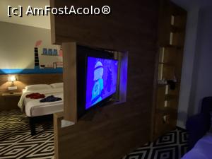 [P05] TV care se rotește » foto by Aniram
 - 
<span class="allrVoted glyphicon glyphicon-heart hidden" id="av1178008"></span>
<a class="m-l-10 hidden" id="sv1178008" onclick="voting_Foto_DelVot(,1178008,25352)" role="button">șterge vot <span class="glyphicon glyphicon-remove"></span></a>
<a id="v91178008" class=" c-red"  onclick="voting_Foto_SetVot(1178008)" role="button"><span class="glyphicon glyphicon-heart-empty"></span> <b>LIKE</b> = Votează poza</a> <img class="hidden"  id="f1178008W9" src="/imagini/loader.gif" border="0" /><span class="AjErrMes hidden" id="e1178008ErM"></span>