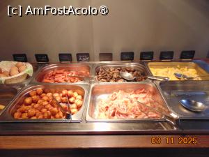 [P25] hotel Ibis Style, mic dejun » foto by Yolanda
 - 
<span class="allrVoted glyphicon glyphicon-heart hidden" id="av1510771"></span>
<a class="m-l-10 hidden" id="sv1510771" onclick="voting_Foto_DelVot(,1510771,25352)" role="button">șterge vot <span class="glyphicon glyphicon-remove"></span></a>
<a id="v91510771" class=" c-red"  onclick="voting_Foto_SetVot(1510771)" role="button"><span class="glyphicon glyphicon-heart-empty"></span> <b>LIKE</b> = Votează poza</a> <img class="hidden"  id="f1510771W9" src="/imagini/loader.gif" border="0" /><span class="AjErrMes hidden" id="e1510771ErM"></span>