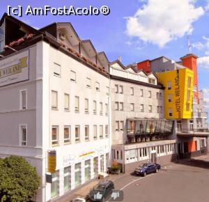 [P02] FATADA HOTEL SI SIGLA » foto by ile57b
 - 
<span class="allrVoted glyphicon glyphicon-heart hidden" id="av1085316"></span>
<a class="m-l-10 hidden" id="sv1085316" onclick="voting_Foto_DelVot(,1085316,25368)" role="button">șterge vot <span class="glyphicon glyphicon-remove"></span></a>
<a id="v91085316" class=" c-red"  onclick="voting_Foto_SetVot(1085316)" role="button"><span class="glyphicon glyphicon-heart-empty"></span> <b>LIKE</b> = Votează poza</a> <img class="hidden"  id="f1085316W9" src="/imagini/loader.gif" border="0" /><span class="AjErrMes hidden" id="e1085316ErM"></span>