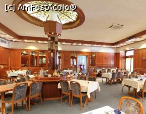[P05] RESTAURANTUL HOTELULUI » foto by ile57b
 - 
<span class="allrVoted glyphicon glyphicon-heart hidden" id="av1085319"></span>
<a class="m-l-10 hidden" id="sv1085319" onclick="voting_Foto_DelVot(,1085319,25368)" role="button">șterge vot <span class="glyphicon glyphicon-remove"></span></a>
<a id="v91085319" class=" c-red"  onclick="voting_Foto_SetVot(1085319)" role="button"><span class="glyphicon glyphicon-heart-empty"></span> <b>LIKE</b> = Votează poza</a> <img class="hidden"  id="f1085319W9" src="/imagini/loader.gif" border="0" /><span class="AjErrMes hidden" id="e1085319ErM"></span>