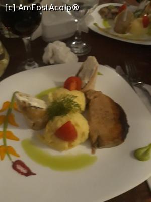 [P02] Aranjamentul bucatarului in noaptea de revelion ,Friptura » foto by rapbuc
 - 
<span class="allrVoted glyphicon glyphicon-heart hidden" id="av1345018"></span>
<a class="m-l-10 hidden" id="sv1345018" onclick="voting_Foto_DelVot(,1345018,25371)" role="button">șterge vot <span class="glyphicon glyphicon-remove"></span></a>
<a id="v91345018" class=" c-red"  onclick="voting_Foto_SetVot(1345018)" role="button"><span class="glyphicon glyphicon-heart-empty"></span> <b>LIKE</b> = Votează poza</a> <img class="hidden"  id="f1345018W9" src="/imagini/loader.gif" border="0" /><span class="AjErrMes hidden" id="e1345018ErM"></span>