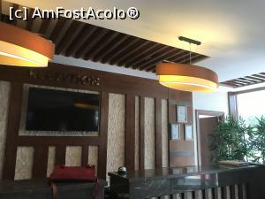 [P03] Lamec Business Hotel - recepţia » foto by nicole33
 - 
<span class="allrVoted glyphicon glyphicon-heart hidden" id="av1086428"></span>
<a class="m-l-10 hidden" id="sv1086428" onclick="voting_Foto_DelVot(,1086428,25383)" role="button">șterge vot <span class="glyphicon glyphicon-remove"></span></a>
<a id="v91086428" class=" c-red"  onclick="voting_Foto_SetVot(1086428)" role="button"><span class="glyphicon glyphicon-heart-empty"></span> <b>LIKE</b> = Votează poza</a> <img class="hidden"  id="f1086428W9" src="/imagini/loader.gif" border="0" /><span class="AjErrMes hidden" id="e1086428ErM"></span>