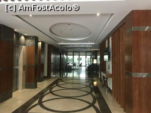 [P04] Lamec Business Hotel - lobby » foto by nicole33
 - 
<span class="allrVoted glyphicon glyphicon-heart hidden" id="av1086429"></span>
<a class="m-l-10 hidden" id="sv1086429" onclick="voting_Foto_DelVot(,1086429,25383)" role="button">șterge vot <span class="glyphicon glyphicon-remove"></span></a>
<a id="v91086429" class=" c-red"  onclick="voting_Foto_SetVot(1086429)" role="button"><span class="glyphicon glyphicon-heart-empty"></span> <b>LIKE</b> = Votează poza</a> <img class="hidden"  id="f1086429W9" src="/imagini/loader.gif" border="0" /><span class="AjErrMes hidden" id="e1086429ErM"></span>