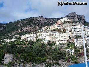 [P01] Positano vazut de pe vas » foto by elenaadina
 - 
<span class="allrVoted glyphicon glyphicon-heart hidden" id="av501332"></span>
<a class="m-l-10 hidden" id="sv501332" onclick="voting_Foto_DelVot(,501332,25401)" role="button">șterge vot <span class="glyphicon glyphicon-remove"></span></a>
<a id="v9501332" class=" c-red"  onclick="voting_Foto_SetVot(501332)" role="button"><span class="glyphicon glyphicon-heart-empty"></span> <b>LIKE</b> = Votează poza</a> <img class="hidden"  id="f501332W9" src="/imagini/loader.gif" border="0" /><span class="AjErrMes hidden" id="e501332ErM"></span>
