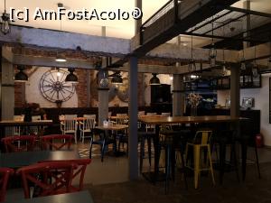 [P04] Restaurant Smokini; interior » foto by crismis
 - 
<span class="allrVoted glyphicon glyphicon-heart hidden" id="av1088502"></span>
<a class="m-l-10 hidden" id="sv1088502" onclick="voting_Foto_DelVot(,1088502,25414)" role="button">șterge vot <span class="glyphicon glyphicon-remove"></span></a>
<a id="v91088502" class=" c-red"  onclick="voting_Foto_SetVot(1088502)" role="button"><span class="glyphicon glyphicon-heart-empty"></span> <b>LIKE</b> = Votează poza</a> <img class="hidden"  id="f1088502W9" src="/imagini/loader.gif" border="0" /><span class="AjErrMes hidden" id="e1088502ErM"></span>