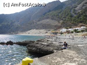 [P98] Plaja din Agia Roumeli, în 2016, la ieșire din defileul Samaria. » foto by maryka
 - 
<span class="allrVoted glyphicon glyphicon-heart hidden" id="av1200633"></span>
<a class="m-l-10 hidden" id="sv1200633" onclick="voting_Foto_DelVot(,1200633,25424)" role="button">șterge vot <span class="glyphicon glyphicon-remove"></span></a>
<a id="v91200633" class=" c-red"  onclick="voting_Foto_SetVot(1200633)" role="button"><span class="glyphicon glyphicon-heart-empty"></span> <b>LIKE</b> = Votează poza</a> <img class="hidden"  id="f1200633W9" src="/imagini/loader.gif" border="0" /><span class="AjErrMes hidden" id="e1200633ErM"></span>