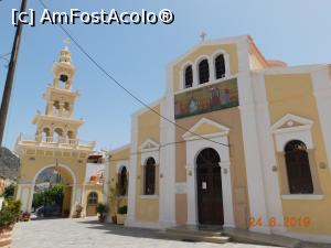 [P20] Biserica Evangelistria, în mijlocul Paleochorei » foto by irinad
 - 
<span class="allrVoted glyphicon glyphicon-heart hidden" id="av1149817"></span>
<a class="m-l-10 hidden" id="sv1149817" onclick="voting_Foto_DelVot(,1149817,25424)" role="button">șterge vot <span class="glyphicon glyphicon-remove"></span></a>
<a id="v91149817" class=" c-red"  onclick="voting_Foto_SetVot(1149817)" role="button"><span class="glyphicon glyphicon-heart-empty"></span> <b>LIKE</b> = Votează poza</a> <img class="hidden"  id="f1149817W9" src="/imagini/loader.gif" border="0" /><span class="AjErrMes hidden" id="e1149817ErM"></span>
