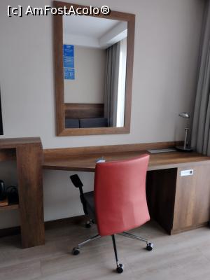 [P04] Camera Hilton Gelibolu » foto by michaela_1961
 - 
<span class="allrVoted glyphicon glyphicon-heart hidden" id="av1318258"></span>
<a class="m-l-10 hidden" id="sv1318258" onclick="voting_Foto_DelVot(,1318258,25429)" role="button">șterge vot <span class="glyphicon glyphicon-remove"></span></a>
<a id="v91318258" class=" c-red"  onclick="voting_Foto_SetVot(1318258)" role="button"><span class="glyphicon glyphicon-heart-empty"></span> <b>LIKE</b> = Votează poza</a> <img class="hidden"  id="f1318258W9" src="/imagini/loader.gif" border="0" /><span class="AjErrMes hidden" id="e1318258ErM"></span>
