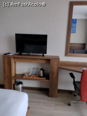 [P05] Camera Hilton Gelibolu » foto by michaela_1961
 - 
<span class="allrVoted glyphicon glyphicon-heart hidden" id="av1318259"></span>
<a class="m-l-10 hidden" id="sv1318259" onclick="voting_Foto_DelVot(,1318259,25429)" role="button">șterge vot <span class="glyphicon glyphicon-remove"></span></a>
<a id="v91318259" class=" c-red"  onclick="voting_Foto_SetVot(1318259)" role="button"><span class="glyphicon glyphicon-heart-empty"></span> <b>LIKE</b> = Votează poza</a> <img class="hidden"  id="f1318259W9" src="/imagini/loader.gif" border="0" /><span class="AjErrMes hidden" id="e1318259ErM"></span>