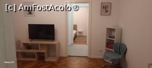 [P20] Timișoara, Apartamentul „7 min from city center”, Livingul cu Comodă pentru TV, cu televizor, cu Raft de bibliotecă cu cărți pentru copii » foto by mprofeanu
 - 
<span class="allrVoted glyphicon glyphicon-heart hidden" id="av1495443"></span>
<a class="m-l-10 hidden" id="sv1495443" onclick="voting_Foto_DelVot(,1495443,25464)" role="button">șterge vot <span class="glyphicon glyphicon-remove"></span></a>
<a id="v91495443" class=" c-red"  onclick="voting_Foto_SetVot(1495443)" role="button"><span class="glyphicon glyphicon-heart-empty"></span> <b>LIKE</b> = Votează poza</a> <img class="hidden"  id="f1495443W9" src="/imagini/loader.gif" border="0" /><span class="AjErrMes hidden" id="e1495443ErM"></span>