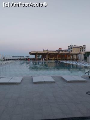 [P17] Vedere piscina » foto by ana anghel
 - 
<span class="allrVoted glyphicon glyphicon-heart hidden" id="av1179772"></span>
<a class="m-l-10 hidden" id="sv1179772" onclick="voting_Foto_DelVot(,1179772,25526)" role="button">șterge vot <span class="glyphicon glyphicon-remove"></span></a>
<a id="v91179772" class=" c-red"  onclick="voting_Foto_SetVot(1179772)" role="button"><span class="glyphicon glyphicon-heart-empty"></span> <b>LIKE</b> = Votează poza</a> <img class="hidden"  id="f1179772W9" src="/imagini/loader.gif" border="0" /><span class="AjErrMes hidden" id="e1179772ErM"></span>