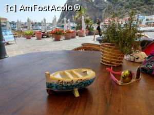 [P33] Foarte interesante scrumierele de la Dal Pescatore, Sant' Angelo.  » foto by maryka
 - 
<span class="allrVoted glyphicon glyphicon-heart hidden" id="av1098119"></span>
<a class="m-l-10 hidden" id="sv1098119" onclick="voting_Foto_DelVot(,1098119,25565)" role="button">șterge vot <span class="glyphicon glyphicon-remove"></span></a>
<a id="v91098119" class=" c-red"  onclick="voting_Foto_SetVot(1098119)" role="button"><span class="glyphicon glyphicon-heart-empty"></span> <b>LIKE</b> = Votează poza</a> <img class="hidden"  id="f1098119W9" src="/imagini/loader.gif" border="0" /><span class="AjErrMes hidden" id="e1098119ErM"></span>
