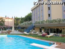 [P03] Piscina hotelului, dimineata » foto by mcosmin
 - 
<span class="allrVoted glyphicon glyphicon-heart hidden" id="av28885"></span>
<a class="m-l-10 hidden" id="sv28885" onclick="voting_Foto_DelVot(,28885,25575)" role="button">șterge vot <span class="glyphicon glyphicon-remove"></span></a>
<a id="v928885" class=" c-red"  onclick="voting_Foto_SetVot(28885)" role="button"><span class="glyphicon glyphicon-heart-empty"></span> <b>LIKE</b> = Votează poza</a> <img class="hidden"  id="f28885W9" src="/imagini/loader.gif" border="0" /><span class="AjErrMes hidden" id="e28885ErM"></span>