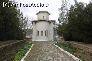 [P21] Niculițel, jud. Tulcea, Biserica Sf. Atanasie văzută dinspre răsărit, după ce am urcat scările » foto by mprofeanu
 - 
<span class="allrVoted glyphicon glyphicon-heart hidden" id="av1229628"></span>
<a class="m-l-10 hidden" id="sv1229628" onclick="voting_Foto_DelVot(,1229628,25623)" role="button">șterge vot <span class="glyphicon glyphicon-remove"></span></a>
<a id="v91229628" class=" c-red"  onclick="voting_Foto_SetVot(1229628)" role="button"><span class="glyphicon glyphicon-heart-empty"></span> <b>LIKE</b> = Votează poza</a> <img class="hidden"  id="f1229628W9" src="/imagini/loader.gif" border="0" /><span class="AjErrMes hidden" id="e1229628ErM"></span>