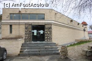 [P03] Niculițel, jud. Tulcea, Bazilica Paleocreştină, Intrarea la Muzeu » foto by mprofeanu
 - 
<span class="allrVoted glyphicon glyphicon-heart hidden" id="av1229610"></span>
<a class="m-l-10 hidden" id="sv1229610" onclick="voting_Foto_DelVot(,1229610,25623)" role="button">șterge vot <span class="glyphicon glyphicon-remove"></span></a>
<a id="v91229610" class=" c-red"  onclick="voting_Foto_SetVot(1229610)" role="button"><span class="glyphicon glyphicon-heart-empty"></span> <b>LIKE</b> = Votează poza</a> <img class="hidden"  id="f1229610W9" src="/imagini/loader.gif" border="0" /><span class="AjErrMes hidden" id="e1229610ErM"></span>