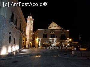 [P03] Seara in Trani » foto by Nicu
 - 
<span class="allrVoted glyphicon glyphicon-heart hidden" id="av1104178"></span>
<a class="m-l-10 hidden" id="sv1104178" onclick="voting_Foto_DelVot(,1104178,25647)" role="button">șterge vot <span class="glyphicon glyphicon-remove"></span></a>
<a id="v91104178" class=" c-red"  onclick="voting_Foto_SetVot(1104178)" role="button"><span class="glyphicon glyphicon-heart-empty"></span> <b>LIKE</b> = Votează poza</a> <img class="hidden"  id="f1104178W9" src="/imagini/loader.gif" border="0" /><span class="AjErrMes hidden" id="e1104178ErM"></span>