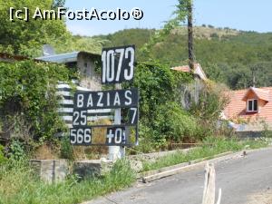 [P02] Baziaș - Pe mal, la Kilometrul 1073 al Dunării.  » foto by iulianic
 - 
<span class="allrVoted glyphicon glyphicon-heart hidden" id="av1105580"></span>
<a class="m-l-10 hidden" id="sv1105580" onclick="voting_Foto_DelVot(,1105580,25666)" role="button">șterge vot <span class="glyphicon glyphicon-remove"></span></a>
<a id="v91105580" class=" c-red"  onclick="voting_Foto_SetVot(1105580)" role="button"><span class="glyphicon glyphicon-heart-empty"></span> <b>LIKE</b> = Votează poza</a> <img class="hidden"  id="f1105580W9" src="/imagini/loader.gif" border="0" /><span class="AjErrMes hidden" id="e1105580ErM"></span>