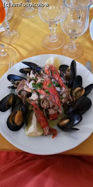 [P01] Salata de fructe de mare » foto by CrisMgo
 - 
<span class="allrVoted glyphicon glyphicon-heart hidden" id="av1106253"></span>
<a class="m-l-10 hidden" id="sv1106253" onclick="voting_Foto_DelVot(,1106253,25679)" role="button">șterge vot <span class="glyphicon glyphicon-remove"></span></a>
<a id="v91106253" class=" c-red"  onclick="voting_Foto_SetVot(1106253)" role="button"><span class="glyphicon glyphicon-heart-empty"></span> <b>LIKE</b> = Votează poza</a> <img class="hidden"  id="f1106253W9" src="/imagini/loader.gif" border="0" /><span class="AjErrMes hidden" id="e1106253ErM"></span>