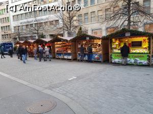 [P05] St Gallen Marktplatz - piata de Craciun » foto by bubica*
 - 
<span class="allrVoted glyphicon glyphicon-heart hidden" id="av1106494"></span>
<a class="m-l-10 hidden" id="sv1106494" onclick="voting_Foto_DelVot(,1106494,25681)" role="button">șterge vot <span class="glyphicon glyphicon-remove"></span></a>
<a id="v91106494" class=" c-red"  onclick="voting_Foto_SetVot(1106494)" role="button"><span class="glyphicon glyphicon-heart-empty"></span> <b>LIKE</b> = Votează poza</a> <img class="hidden"  id="f1106494W9" src="/imagini/loader.gif" border="0" /><span class="AjErrMes hidden" id="e1106494ErM"></span>