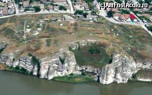 [P15] Cetatea Carsium - vedere aeriană - se observă cotele ridicate ale Dunării (preluare Internet).  » foto by tata123 🔱
 - 
<span class="allrVoted glyphicon glyphicon-heart hidden" id="av670900"></span>
<a class="m-l-10 hidden" id="sv670900" onclick="voting_Foto_DelVot(,670900,25683)" role="button">șterge vot <span class="glyphicon glyphicon-remove"></span></a>
<a id="v9670900" class=" c-red"  onclick="voting_Foto_SetVot(670900)" role="button"><span class="glyphicon glyphicon-heart-empty"></span> <b>LIKE</b> = Votează poza</a> <img class="hidden"  id="f670900W9" src="/imagini/loader.gif" border="0" /><span class="AjErrMes hidden" id="e670900ErM"></span>