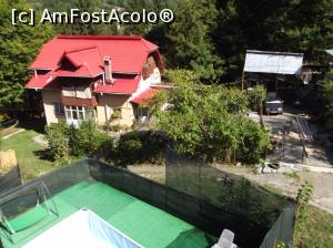 [P07] Vedere din balconul camerei spre piscina pensiunii, din care lipsea apa.  » foto by ascent
 - 
<span class="allrVoted glyphicon glyphicon-heart hidden" id="av1108866"></span>
<a class="m-l-10 hidden" id="sv1108866" onclick="voting_Foto_DelVot(,1108866,25710)" role="button">șterge vot <span class="glyphicon glyphicon-remove"></span></a>
<a id="v91108866" class=" c-red"  onclick="voting_Foto_SetVot(1108866)" role="button"><span class="glyphicon glyphicon-heart-empty"></span> <b>LIKE</b> = Votează poza</a> <img class="hidden"  id="f1108866W9" src="/imagini/loader.gif" border="0" /><span class="AjErrMes hidden" id="e1108866ErM"></span>