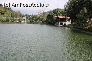 [P84] Armenia, Dilijan, Lacul Clar din centru » foto by mprofeanu
 - 
<span class="allrVoted glyphicon glyphicon-heart hidden" id="av1109047"></span>
<a class="m-l-10 hidden" id="sv1109047" onclick="voting_Foto_DelVot(,1109047,25712)" role="button">șterge vot <span class="glyphicon glyphicon-remove"></span></a>
<a id="v91109047" class=" c-red"  onclick="voting_Foto_SetVot(1109047)" role="button"><span class="glyphicon glyphicon-heart-empty"></span> <b>LIKE</b> = Votează poza</a> <img class="hidden"  id="f1109047W9" src="/imagini/loader.gif" border="0" /><span class="AjErrMes hidden" id="e1109047ErM"></span>