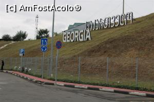 [P86] Punctul de frontieră Sadakhlo din Georgia » foto by mprofeanu
 - 
<span class="allrVoted glyphicon glyphicon-heart hidden" id="av1109049"></span>
<a class="m-l-10 hidden" id="sv1109049" onclick="voting_Foto_DelVot(,1109049,25712)" role="button">șterge vot <span class="glyphicon glyphicon-remove"></span></a>
<a id="v91109049" class=" c-red"  onclick="voting_Foto_SetVot(1109049)" role="button"><span class="glyphicon glyphicon-heart-empty"></span> <b>LIKE</b> = Votează poza</a> <img class="hidden"  id="f1109049W9" src="/imagini/loader.gif" border="0" /><span class="AjErrMes hidden" id="e1109049ErM"></span>