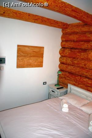 [P05] Cabana Repedea - camera » foto by Dragoș_MD
 - 
<span class="allrVoted glyphicon glyphicon-heart hidden" id="av1109077"></span>
<a class="m-l-10 hidden" id="sv1109077" onclick="voting_Foto_DelVot(,1109077,25713)" role="button">șterge vot <span class="glyphicon glyphicon-remove"></span></a>
<a id="v91109077" class=" c-red"  onclick="voting_Foto_SetVot(1109077)" role="button"><span class="glyphicon glyphicon-heart-empty"></span> <b>LIKE</b> = Votează poza</a> <img class="hidden"  id="f1109077W9" src="/imagini/loader.gif" border="0" /><span class="AjErrMes hidden" id="e1109077ErM"></span>