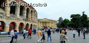 [P06] Arena di Verona, alături Palazzo Barbieri » foto by gettyy
 - 
<span class="allrVoted glyphicon glyphicon-heart hidden" id="av1128329"></span>
<a class="m-l-10 hidden" id="sv1128329" onclick="voting_Foto_DelVot(,1128329,25716)" role="button">șterge vot <span class="glyphicon glyphicon-remove"></span></a>
<a id="v91128329" class=" c-red"  onclick="voting_Foto_SetVot(1128329)" role="button"><span class="glyphicon glyphicon-heart-empty"></span> <b>LIKE</b> = Votează poza</a> <img class="hidden"  id="f1128329W9" src="/imagini/loader.gif" border="0" /><span class="AjErrMes hidden" id="e1128329ErM"></span>