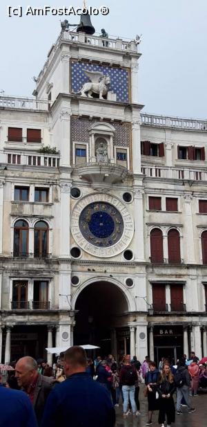 [P19] Turnul Ceasului - Torre dell' Orologio » foto by gettyy
 - 
<span class="allrVoted glyphicon glyphicon-heart hidden" id="av1148374"></span>
<a class="m-l-10 hidden" id="sv1148374" onclick="voting_Foto_DelVot(,1148374,25716)" role="button">șterge vot <span class="glyphicon glyphicon-remove"></span></a>
<a id="v91148374" class=" c-red"  onclick="voting_Foto_SetVot(1148374)" role="button"><span class="glyphicon glyphicon-heart-empty"></span> <b>LIKE</b> = Votează poza</a> <img class="hidden"  id="f1148374W9" src="/imagini/loader.gif" border="0" /><span class="AjErrMes hidden" id="e1148374ErM"></span>