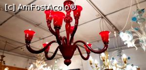 [P10] Candelabru multicolor din sticlă de Murano » foto by gettyy
 - 
<span class="allrVoted glyphicon glyphicon-heart hidden" id="av1149924"></span>
<a class="m-l-10 hidden" id="sv1149924" onclick="voting_Foto_DelVot(,1149924,25716)" role="button">șterge vot <span class="glyphicon glyphicon-remove"></span></a>
<a id="v91149924" class=" c-red"  onclick="voting_Foto_SetVot(1149924)" role="button"><span class="glyphicon glyphicon-heart-empty"></span> <b>LIKE</b> = Votează poza</a> <img class="hidden"  id="f1149924W9" src="/imagini/loader.gif" border="0" /><span class="AjErrMes hidden" id="e1149924ErM"></span>