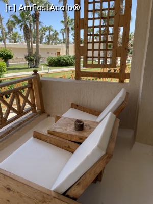 [P22] Pe balcon » foto by krisstinna
 - 
<span class="allrVoted glyphicon glyphicon-heart hidden" id="av1277356"></span>
<a class="m-l-10 hidden" id="sv1277356" onclick="voting_Foto_DelVot(,1277356,25753)" role="button">șterge vot <span class="glyphicon glyphicon-remove"></span></a>
<a id="v91277356" class=" c-red"  onclick="voting_Foto_SetVot(1277356)" role="button"><span class="glyphicon glyphicon-heart-empty"></span> <b>LIKE</b> = Votează poza</a> <img class="hidden"  id="f1277356W9" src="/imagini/loader.gif" border="0" /><span class="AjErrMes hidden" id="e1277356ErM"></span>