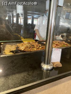 [P27] Prin restaurant » foto by krisstinna
 - 
<span class="allrVoted glyphicon glyphicon-heart hidden" id="av1277361"></span>
<a class="m-l-10 hidden" id="sv1277361" onclick="voting_Foto_DelVot(,1277361,25753)" role="button">șterge vot <span class="glyphicon glyphicon-remove"></span></a>
<a id="v91277361" class=" c-red"  onclick="voting_Foto_SetVot(1277361)" role="button"><span class="glyphicon glyphicon-heart-empty"></span> <b>LIKE</b> = Votează poza</a> <img class="hidden"  id="f1277361W9" src="/imagini/loader.gif" border="0" /><span class="AjErrMes hidden" id="e1277361ErM"></span>