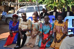 [P19] Invitat la o logodnă în Uganda. Domnișoarele sunt încă nemăritate.  » foto by TraianS
 - 
<span class="allrVoted glyphicon glyphicon-heart hidden" id="av1112515"></span>
<a class="m-l-10 hidden" id="sv1112515" onclick="voting_Foto_DelVot(,1112515,25754)" role="button">șterge vot <span class="glyphicon glyphicon-remove"></span></a>
<a id="v91112515" class=" c-red"  onclick="voting_Foto_SetVot(1112515)" role="button"><span class="glyphicon glyphicon-heart-empty"></span> <b>LIKE</b> = Votează poza</a> <img class="hidden"  id="f1112515W9" src="/imagini/loader.gif" border="0" /><span class="AjErrMes hidden" id="e1112515ErM"></span>