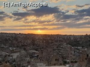 [P18] Apus de soare in Cappadocia- 30 aug 2019 - Sf. Alexandru » foto by silvia tudoran
 - 
<span class="allrVoted glyphicon glyphicon-heart hidden" id="av1112565"></span>
<a class="m-l-10 hidden" id="sv1112565" onclick="voting_Foto_DelVot(,1112565,25755)" role="button">șterge vot <span class="glyphicon glyphicon-remove"></span></a>
<a id="v91112565" class=" c-red"  onclick="voting_Foto_SetVot(1112565)" role="button"><span class="glyphicon glyphicon-heart-empty"></span> <b>LIKE</b> = Votează poza</a> <img class="hidden"  id="f1112565W9" src="/imagini/loader.gif" border="0" /><span class="AjErrMes hidden" id="e1112565ErM"></span>