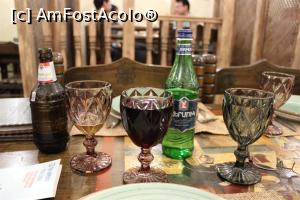 [P30] Armenia, Yerevan, Caucasus Tavern, Berea a fost rece, apa tocmai bună, vinul puțin aspru » foto by mprofeanu
 - 
<span class="allrVoted glyphicon glyphicon-heart hidden" id="av1112650"></span>
<a class="m-l-10 hidden" id="sv1112650" onclick="voting_Foto_DelVot(,1112650,25756)" role="button">șterge vot <span class="glyphicon glyphicon-remove"></span></a>
<a id="v91112650" class=" c-red"  onclick="voting_Foto_SetVot(1112650)" role="button"><span class="glyphicon glyphicon-heart-empty"></span> <b>LIKE</b> = Votează poza</a> <img class="hidden"  id="f1112650W9" src="/imagini/loader.gif" border="0" /><span class="AjErrMes hidden" id="e1112650ErM"></span>