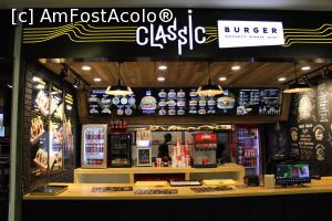 [P42] Armenia,  Yerevan, Dalma Garden Mall, Fast-foodul Classic Burger » foto by mprofeanu
 - 
<span class="allrVoted glyphicon glyphicon-heart hidden" id="av1112662"></span>
<a class="m-l-10 hidden" id="sv1112662" onclick="voting_Foto_DelVot(,1112662,25756)" role="button">șterge vot <span class="glyphicon glyphicon-remove"></span></a>
<a id="v91112662" class=" c-red"  onclick="voting_Foto_SetVot(1112662)" role="button"><span class="glyphicon glyphicon-heart-empty"></span> <b>LIKE</b> = Votează poza</a> <img class="hidden"  id="f1112662W9" src="/imagini/loader.gif" border="0" /><span class="AjErrMes hidden" id="e1112662ErM"></span>