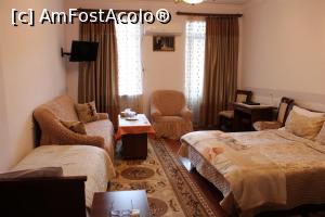 [P23] Armenia, Goris, Mira Hotel, Camera văzută de la intrare, aerul condiționat l-am folosit încălzindu-ne, televizorul și nici frigiderul nu l-am folosit » foto by mprofeanu
 - 
<span class="allrVoted glyphicon glyphicon-heart hidden" id="av1113877"></span>
<a class="m-l-10 hidden" id="sv1113877" onclick="voting_Foto_DelVot(,1113877,25765)" role="button">șterge vot <span class="glyphicon glyphicon-remove"></span></a>
<a id="v91113877" class=" c-red"  onclick="voting_Foto_SetVot(1113877)" role="button"><span class="glyphicon glyphicon-heart-empty"></span> <b>LIKE</b> = Votează poza</a> <img class="hidden"  id="f1113877W9" src="/imagini/loader.gif" border="0" /><span class="AjErrMes hidden" id="e1113877ErM"></span>
