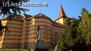 [P18] Biserica ortodoxă din Rusi » foto by AZE
 - 
<span class="allrVoted glyphicon glyphicon-heart hidden" id="av915851"></span>
<a class="m-l-10 hidden" id="sv915851" onclick="voting_Foto_DelVot(,915851,25777)" role="button">șterge vot <span class="glyphicon glyphicon-remove"></span></a>
<a id="v9915851" class=" c-red"  onclick="voting_Foto_SetVot(915851)" role="button"><span class="glyphicon glyphicon-heart-empty"></span> <b>LIKE</b> = Votează poza</a> <img class="hidden"  id="f915851W9" src="/imagini/loader.gif" border="0" /><span class="AjErrMes hidden" id="e915851ErM"></span>