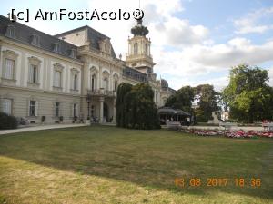 [P08] palatul Festetics din Keszthely » foto by zlatna
 - 
<span class="allrVoted glyphicon glyphicon-heart hidden" id="av909775"></span>
<a class="m-l-10 hidden" id="sv909775" onclick="voting_Foto_DelVot(,909775,25784)" role="button">șterge vot <span class="glyphicon glyphicon-remove"></span></a>
<a id="v9909775" class=" c-red"  onclick="voting_Foto_SetVot(909775)" role="button"><span class="glyphicon glyphicon-heart-empty"></span> <b>LIKE</b> = Votează poza</a> <img class="hidden"  id="f909775W9" src="/imagini/loader.gif" border="0" /><span class="AjErrMes hidden" id="e909775ErM"></span>