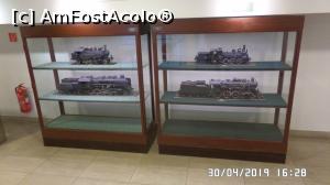 [P01] Expoziția machetelor feroviare - Keszthely<p> Machetele de pe hol » foto by ungureanica
 - 
<span class="allrVoted glyphicon glyphicon-heart hidden" id="av1121818"></span>
<a class="m-l-10 hidden" id="sv1121818" onclick="voting_Foto_DelVot(,1121818,25784)" role="button">șterge vot <span class="glyphicon glyphicon-remove"></span></a>
<a id="v91121818" class=" c-red"  onclick="voting_Foto_SetVot(1121818)" role="button"><span class="glyphicon glyphicon-heart-empty"></span> <b>LIKE</b> = Votează poza</a> <img class="hidden"  id="f1121818W9" src="/imagini/loader.gif" border="0" /><span class="AjErrMes hidden" id="e1121818ErM"></span>