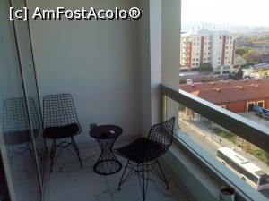[P06] Balconul » foto by Yoda
 - 
<span class="allrVoted glyphicon glyphicon-heart hidden" id="av1115586"></span>
<a class="m-l-10 hidden" id="sv1115586" onclick="voting_Foto_DelVot(,1115586,25790)" role="button">șterge vot <span class="glyphicon glyphicon-remove"></span></a>
<a id="v91115586" class=" c-red"  onclick="voting_Foto_SetVot(1115586)" role="button"><span class="glyphicon glyphicon-heart-empty"></span> <b>LIKE</b> = Votează poza</a> <img class="hidden"  id="f1115586W9" src="/imagini/loader.gif" border="0" /><span class="AjErrMes hidden" id="e1115586ErM"></span>