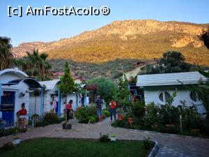 [P17] Agitația de la Sunmed Lodge când am ajuns » foto by crismis
 - 
<span class="allrVoted glyphicon glyphicon-heart hidden" id="av1116165"></span>
<a class="m-l-10 hidden" id="sv1116165" onclick="voting_Foto_DelVot(,1116165,25794)" role="button">șterge vot <span class="glyphicon glyphicon-remove"></span></a>
<a id="v91116165" class=" c-red"  onclick="voting_Foto_SetVot(1116165)" role="button"><span class="glyphicon glyphicon-heart-empty"></span> <b>LIKE</b> = Votează poza</a> <img class="hidden"  id="f1116165W9" src="/imagini/loader.gif" border="0" /><span class="AjErrMes hidden" id="e1116165ErM"></span>