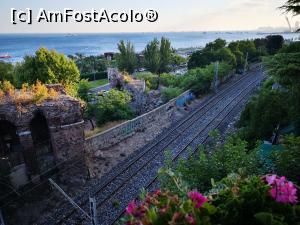[P22] Vedere de la terasă către calea ferată și ruinele Palatului Bukoleon » foto by crismis
 - 
<span class="allrVoted glyphicon glyphicon-heart hidden" id="av1118587"></span>
<a class="m-l-10 hidden" id="sv1118587" onclick="voting_Foto_DelVot(,1118587,25828)" role="button">șterge vot <span class="glyphicon glyphicon-remove"></span></a>
<a id="v91118587" class=" c-red"  onclick="voting_Foto_SetVot(1118587)" role="button"><span class="glyphicon glyphicon-heart-empty"></span> <b>LIKE</b> = Votează poza</a> <img class="hidden"  id="f1118587W9" src="/imagini/loader.gif" border="0" /><span class="AjErrMes hidden" id="e1118587ErM"></span>