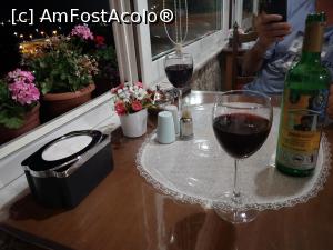 [P34] În ultima seară, ne-a ținut companie și vinul cumpărat de pe Gökçeada :)  » foto by crismis
 - 
<span class="allrVoted glyphicon glyphicon-heart hidden" id="av1118608"></span>
<a class="m-l-10 hidden" id="sv1118608" onclick="voting_Foto_DelVot(,1118608,25828)" role="button">șterge vot <span class="glyphicon glyphicon-remove"></span></a>
<a id="v91118608" class=" c-red"  onclick="voting_Foto_SetVot(1118608)" role="button"><span class="glyphicon glyphicon-heart-empty"></span> <b>LIKE</b> = Votează poza</a> <img class="hidden"  id="f1118608W9" src="/imagini/loader.gif" border="0" /><span class="AjErrMes hidden" id="e1118608ErM"></span>