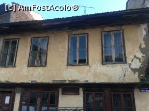 [P18] Cea mai veche casă din Tryavna » foto by Yersinia Pestis
 - 
<span class="allrVoted glyphicon glyphicon-heart hidden" id="av1118973"></span>
<a class="m-l-10 hidden" id="sv1118973" onclick="voting_Foto_DelVot(,1118973,25831)" role="button">șterge vot <span class="glyphicon glyphicon-remove"></span></a>
<a id="v91118973" class=" c-red"  onclick="voting_Foto_SetVot(1118973)" role="button"><span class="glyphicon glyphicon-heart-empty"></span> <b>LIKE</b> = Votează poza</a> <img class="hidden"  id="f1118973W9" src="/imagini/loader.gif" border="0" /><span class="AjErrMes hidden" id="e1118973ErM"></span>