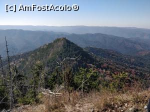 [P07] Vârful Zespezel 1278 m din M-ții Gurghiuluivedere din varf » foto by Dana2008
 - 
<span class="allrVoted glyphicon glyphicon-heart hidden" id="av1120232"></span>
<a class="m-l-10 hidden" id="sv1120232" onclick="voting_Foto_DelVot(,1120232,25855)" role="button">șterge vot <span class="glyphicon glyphicon-remove"></span></a>
<a id="v91120232" class=" c-red"  onclick="voting_Foto_SetVot(1120232)" role="button"><span class="glyphicon glyphicon-heart-empty"></span> <b>LIKE</b> = Votează poza</a> <img class="hidden"  id="f1120232W9" src="/imagini/loader.gif" border="0" /><span class="AjErrMes hidden" id="e1120232ErM"></span>