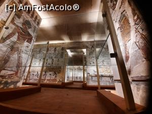 [P19] Valea Regilor » foto by roth
 - 
<span class="allrVoted glyphicon glyphicon-heart hidden" id="av1220994"></span>
<a class="m-l-10 hidden" id="sv1220994" onclick="voting_Foto_DelVot(,1220994,25858)" role="button">șterge vot <span class="glyphicon glyphicon-remove"></span></a>
<a id="v91220994" class=" c-red"  onclick="voting_Foto_SetVot(1220994)" role="button"><span class="glyphicon glyphicon-heart-empty"></span> <b>LIKE</b> = Votează poza</a> <img class="hidden"  id="f1220994W9" src="/imagini/loader.gif" border="0" /><span class="AjErrMes hidden" id="e1220994ErM"></span>